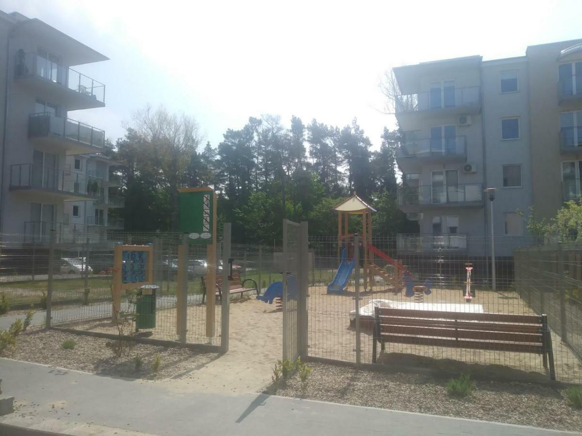 Apartament Lesny Dziwnowek Exterior photo